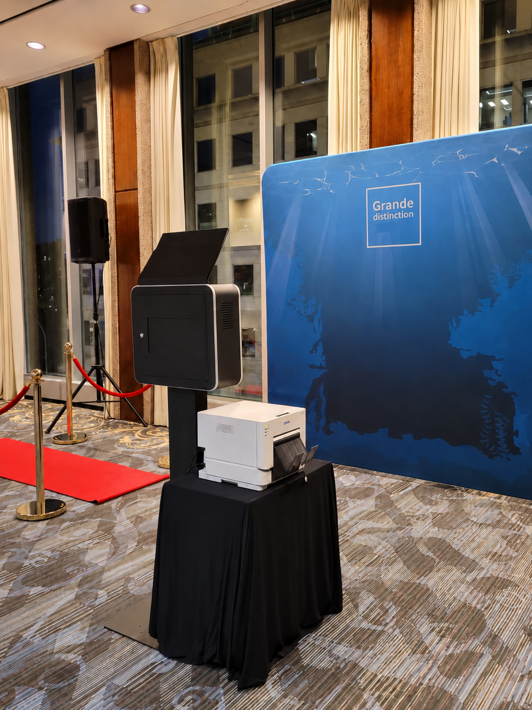 Custom branded corporate backdrop for Montreal photobooth events