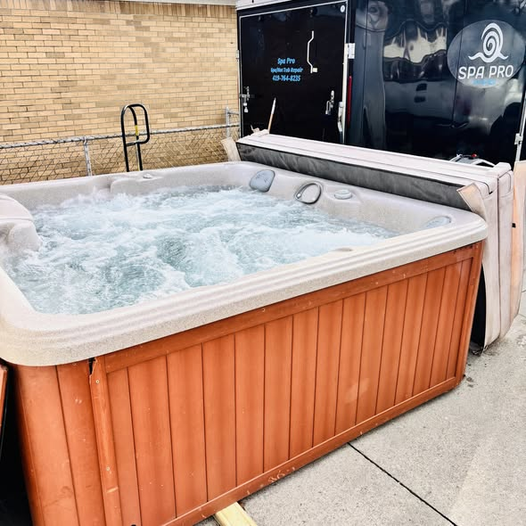 Refurbished hot tub ready for delivery