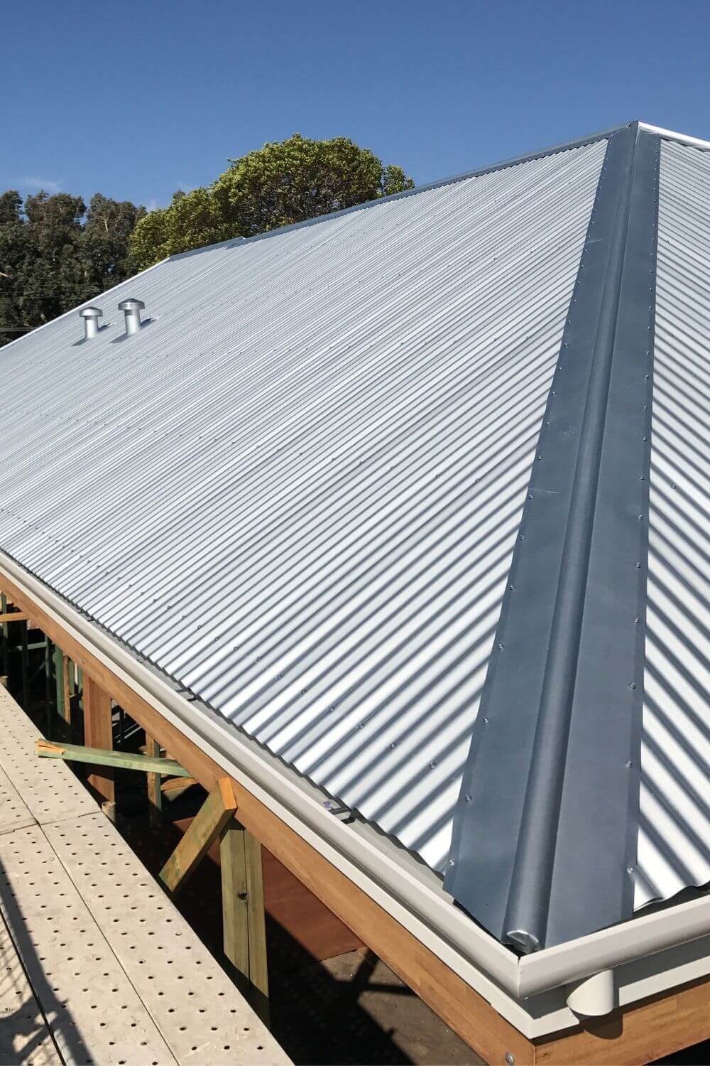 Emergency repair after storm damage — Willoughby