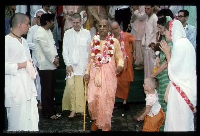 Srila Prabhupada with disciples
