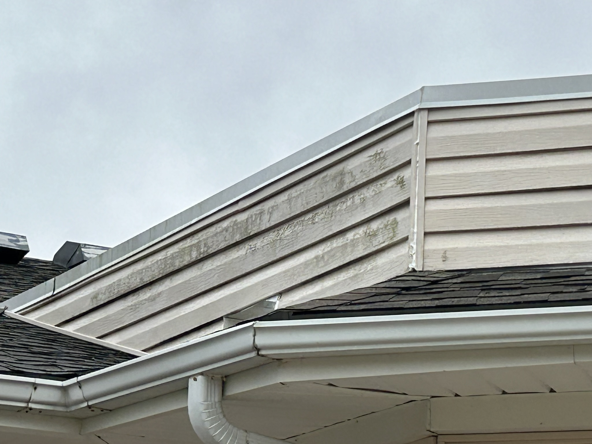 Siding & Gutters