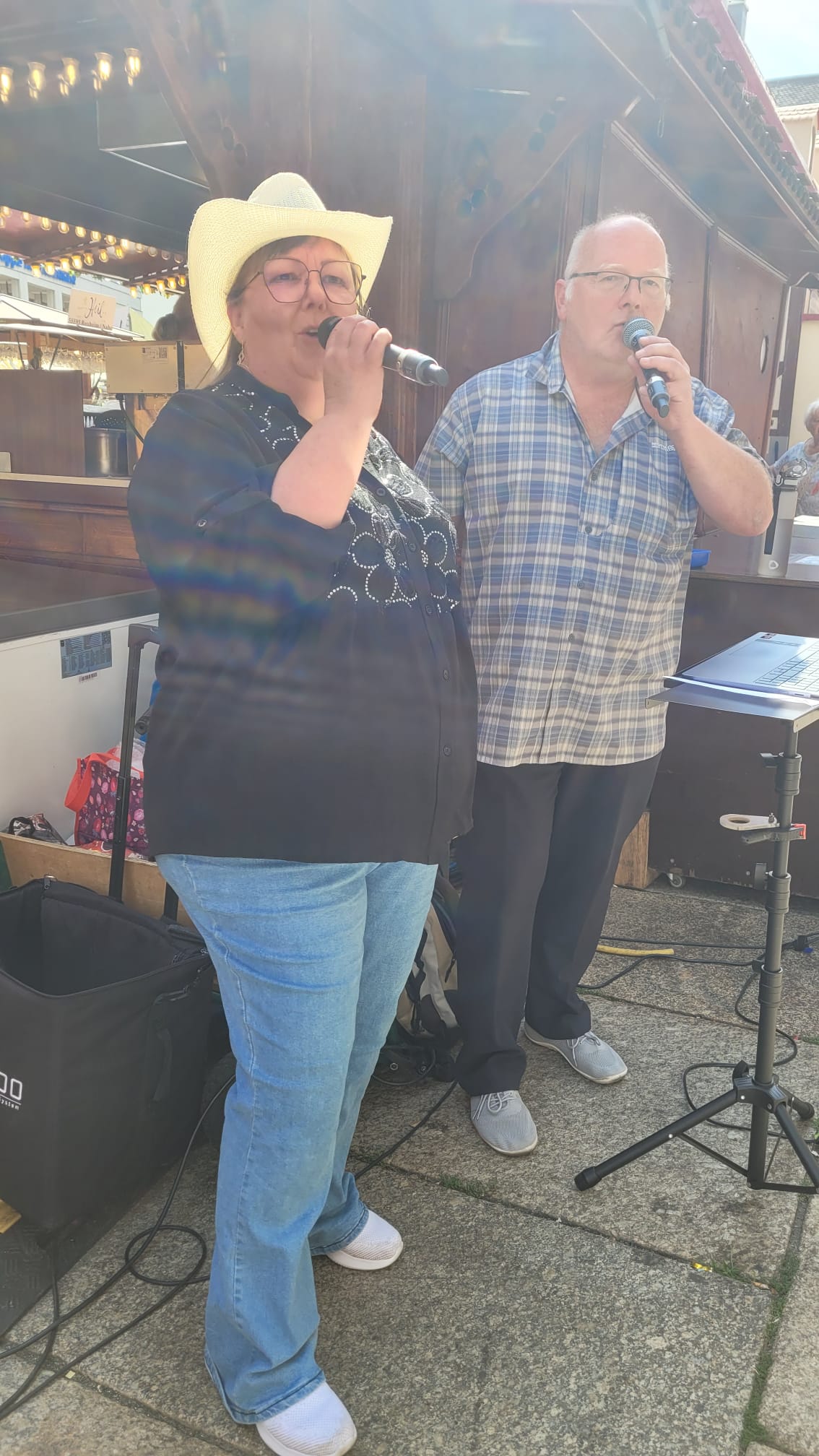 Flashmob am Weinfest 4 – Caller
