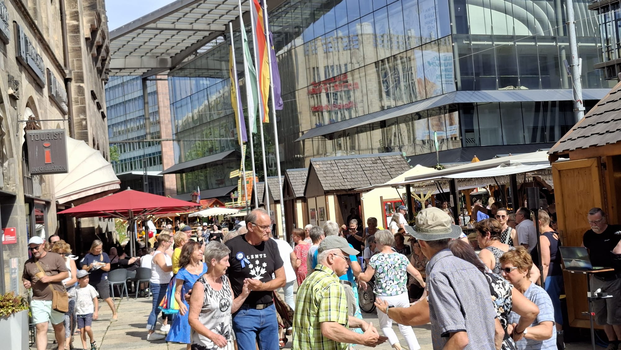 Flashmob am Weinfest 1