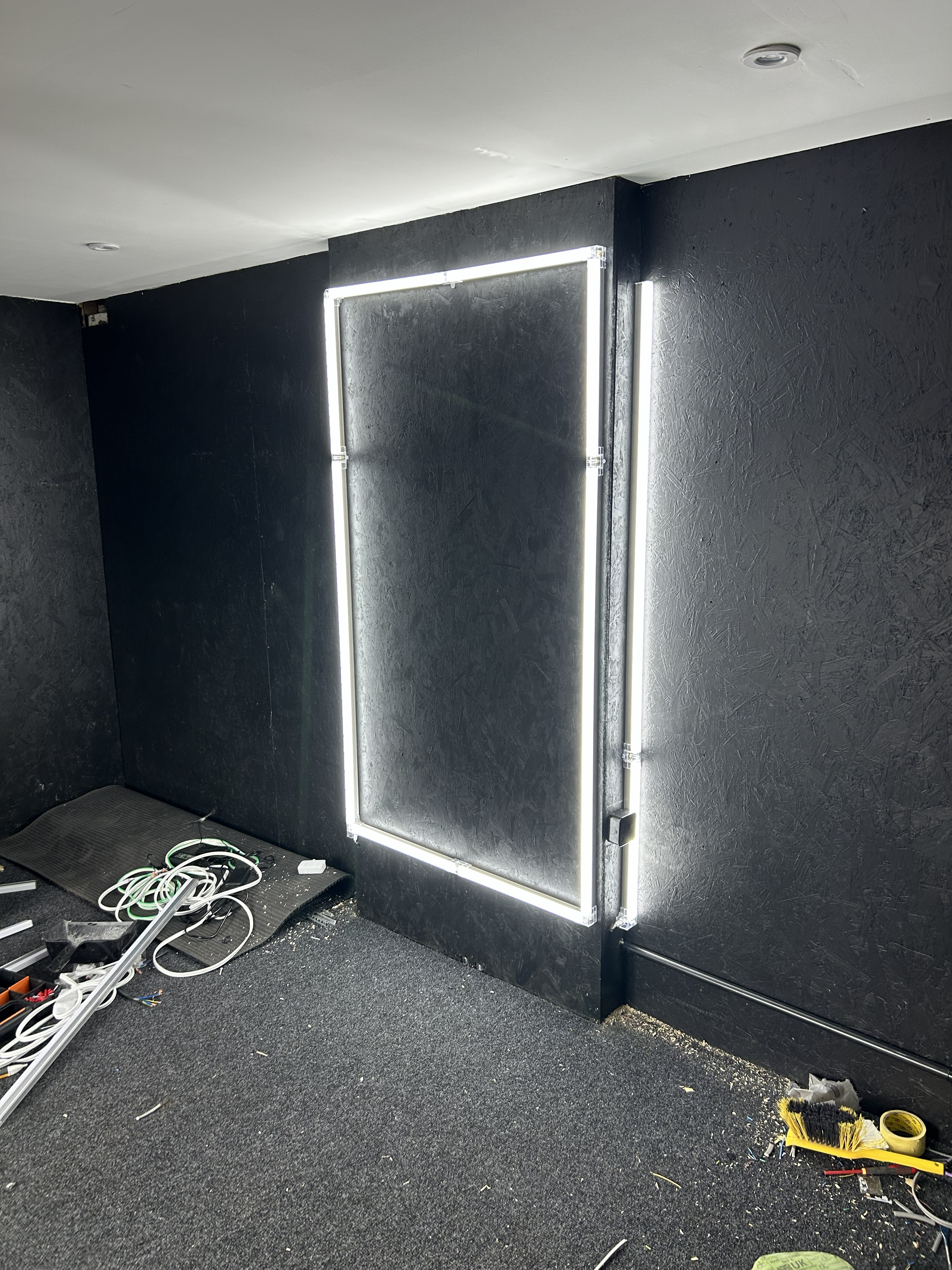 Commercial Lighting Setup