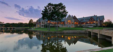 Timeless Elegance and Prestige in Highland Park, Dallas