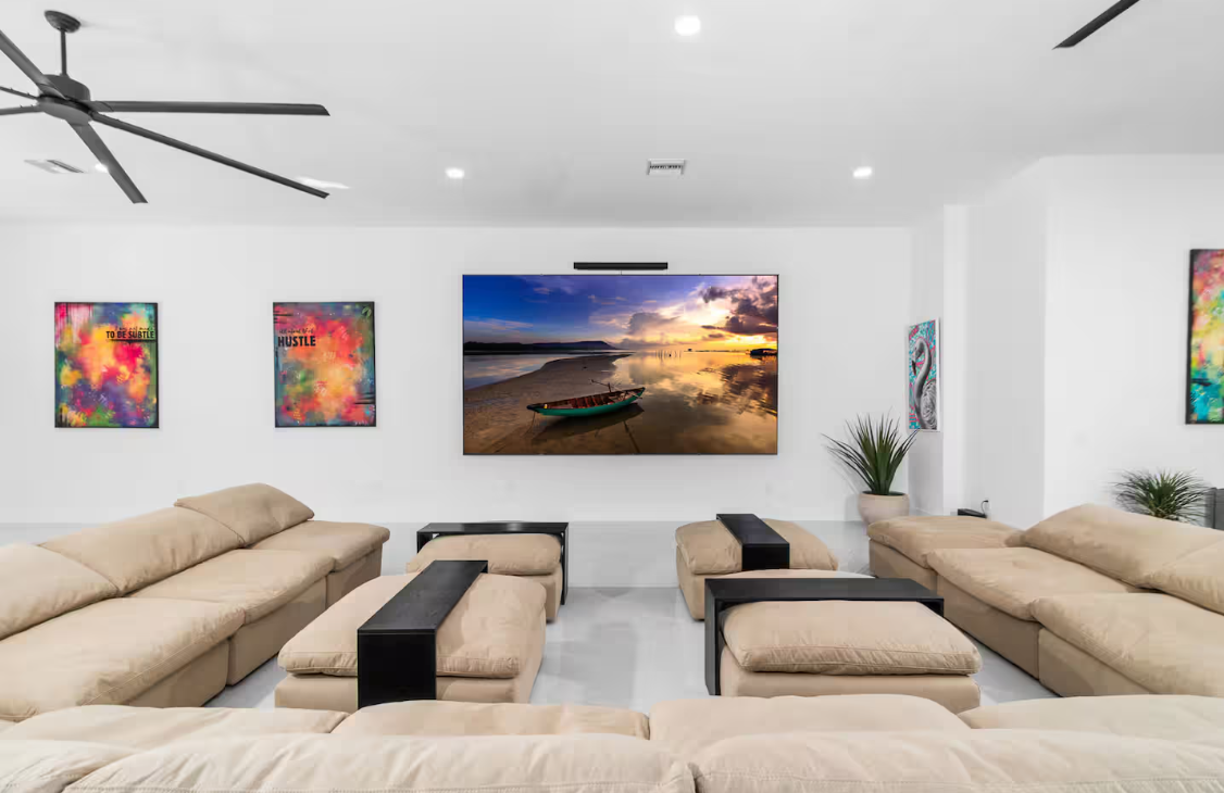 Estate Living Room