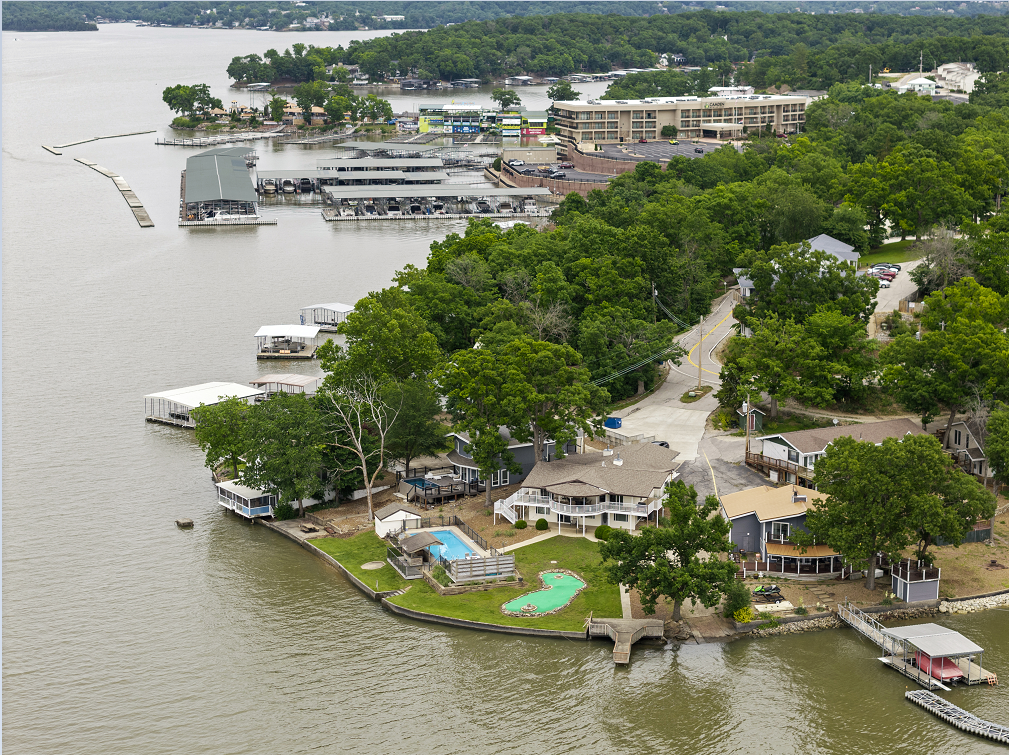 Lakefront entertainment district