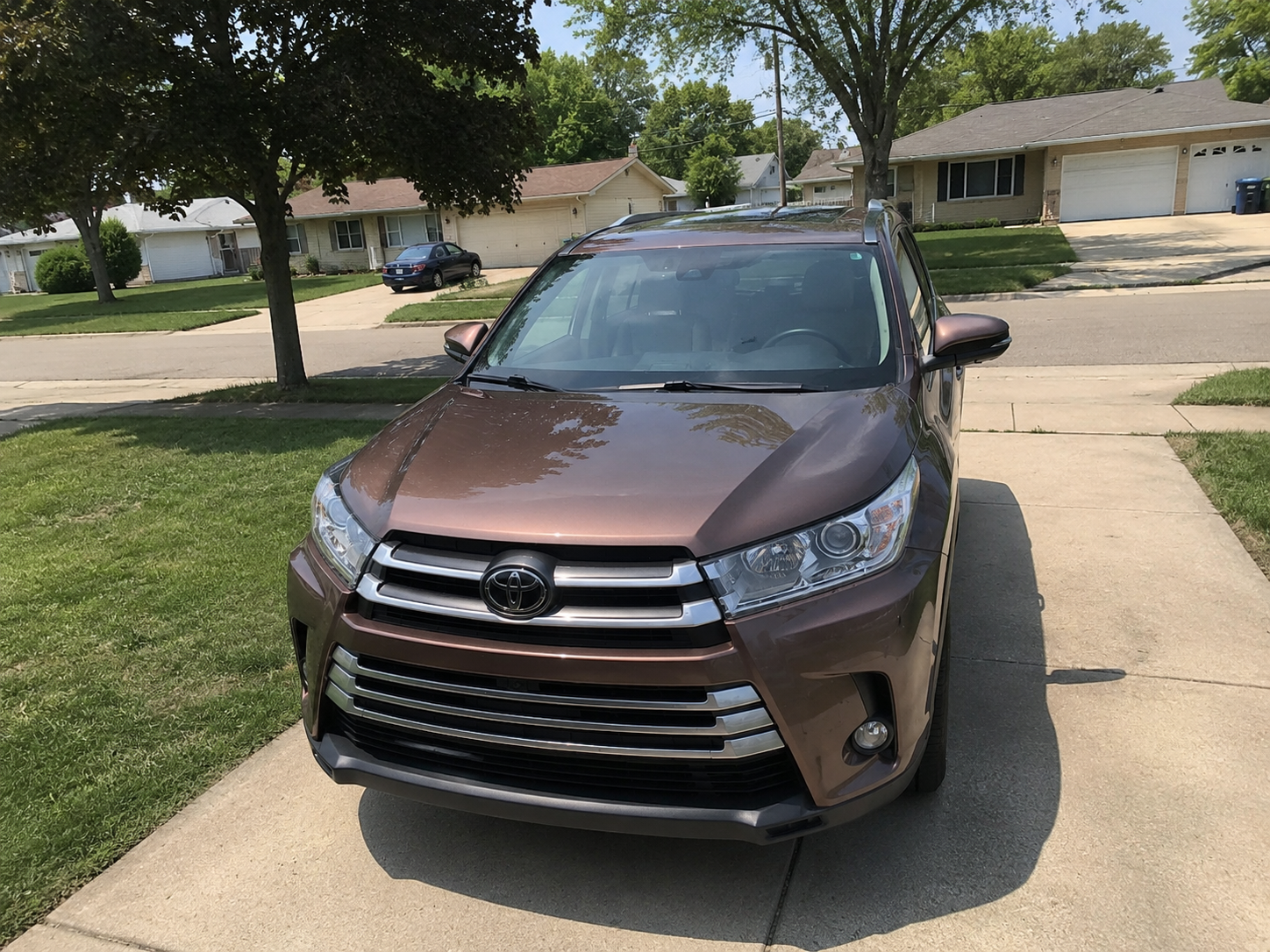 Detailed Toyota SUV