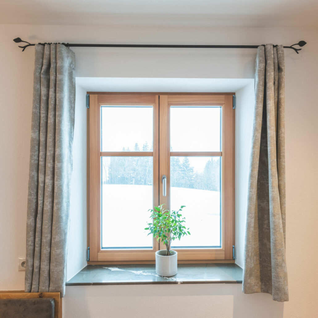 Holzfenster Maßanfertigung - Maßmöbel Tischlerei Holztrattner Oberhofen