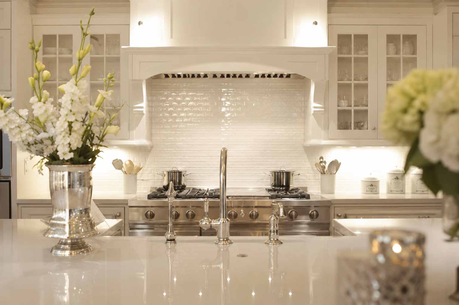 Seven kitchen trends for 2025 – What is Hot and What is Not