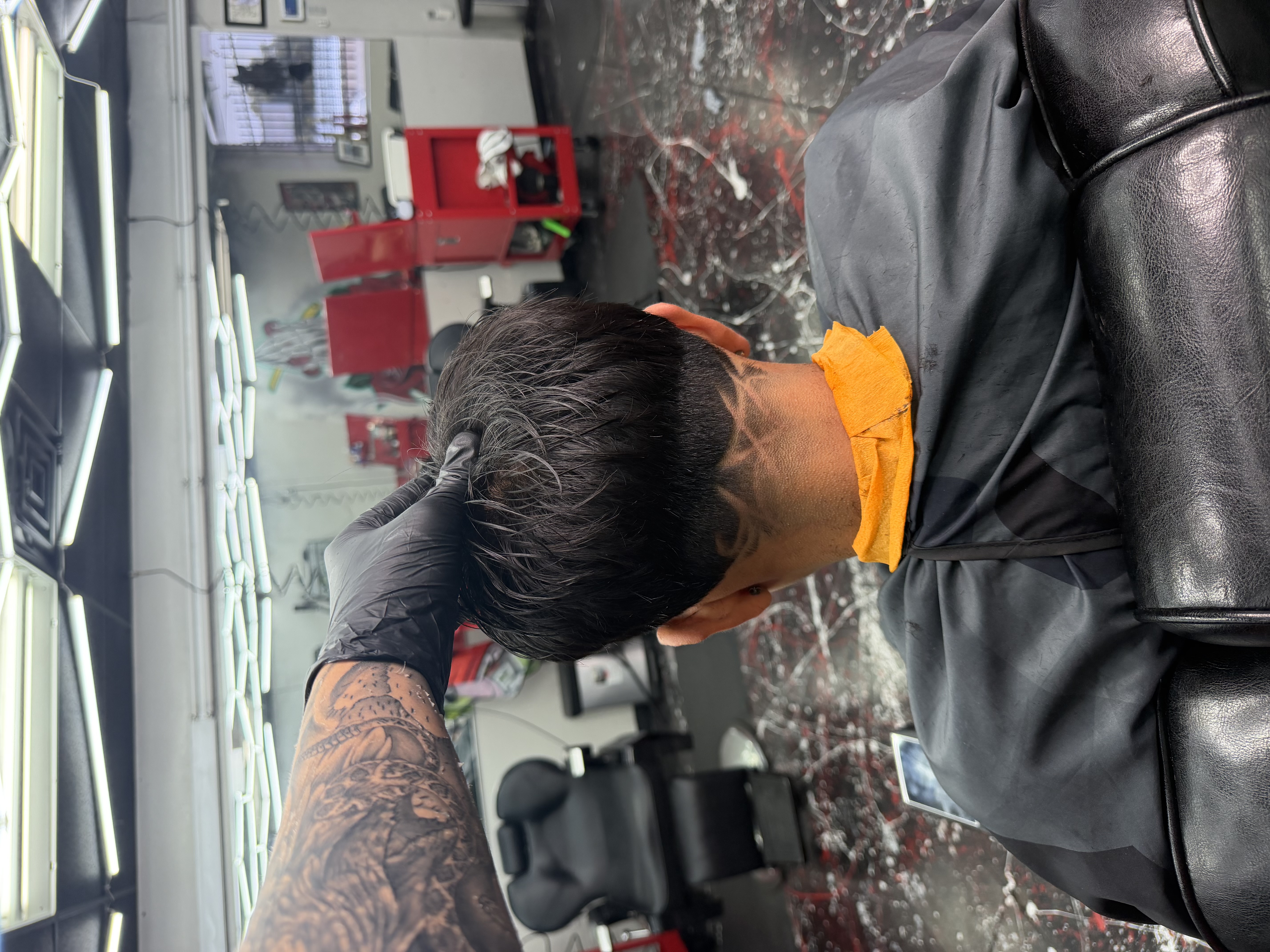 Lonzoo signature work