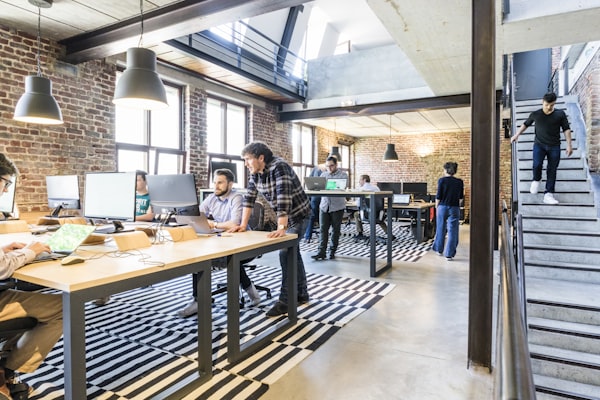 Startup &
Founders