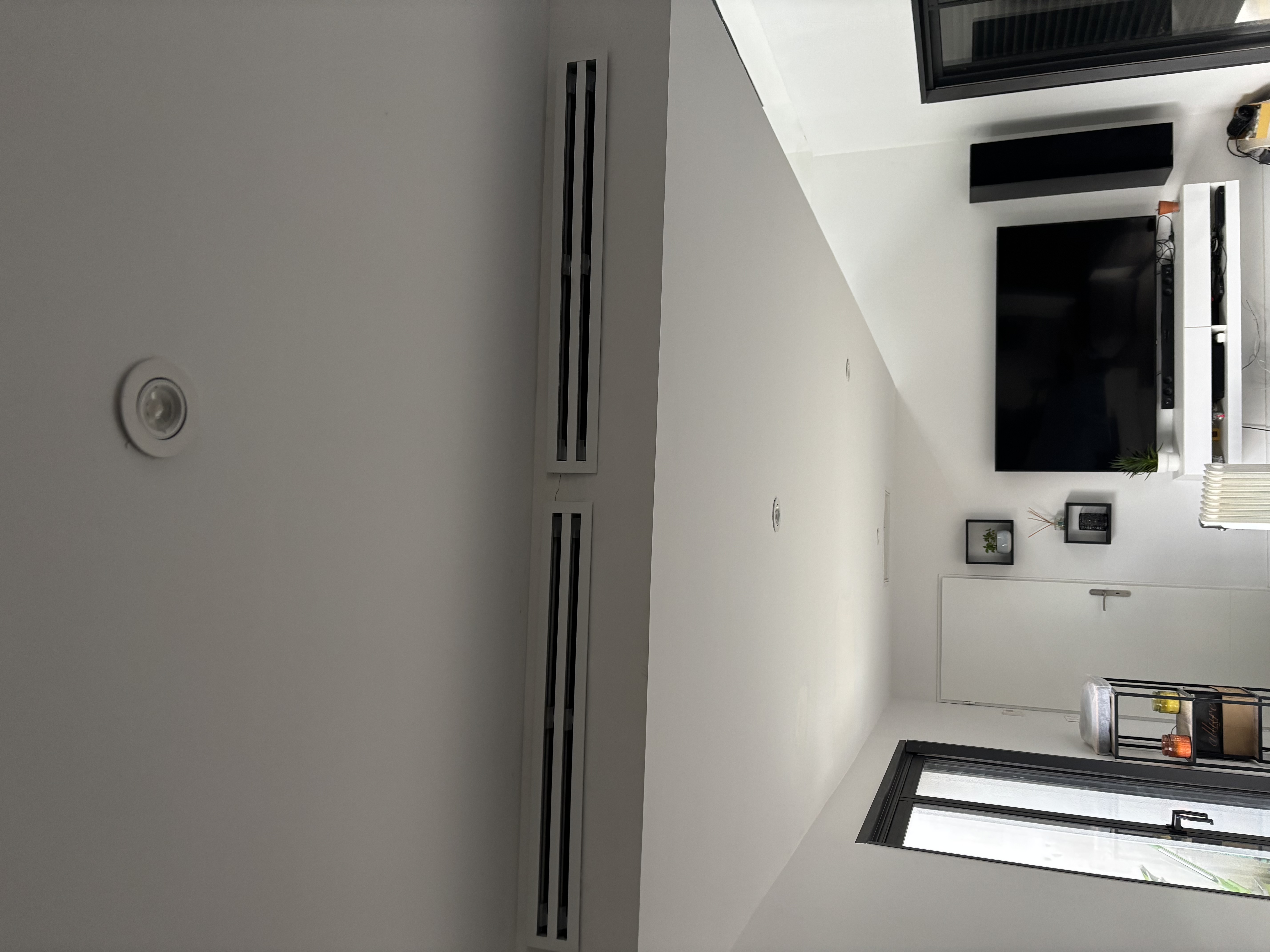 Diffusion d'air gainable discrète par diffuseurs linéaires - Chantier OCR+ à Fonsorbes