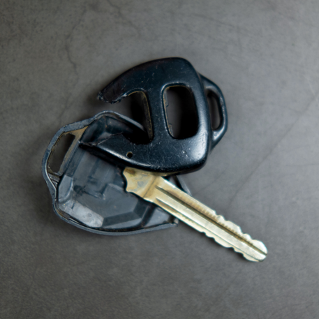 Broken car key extraction