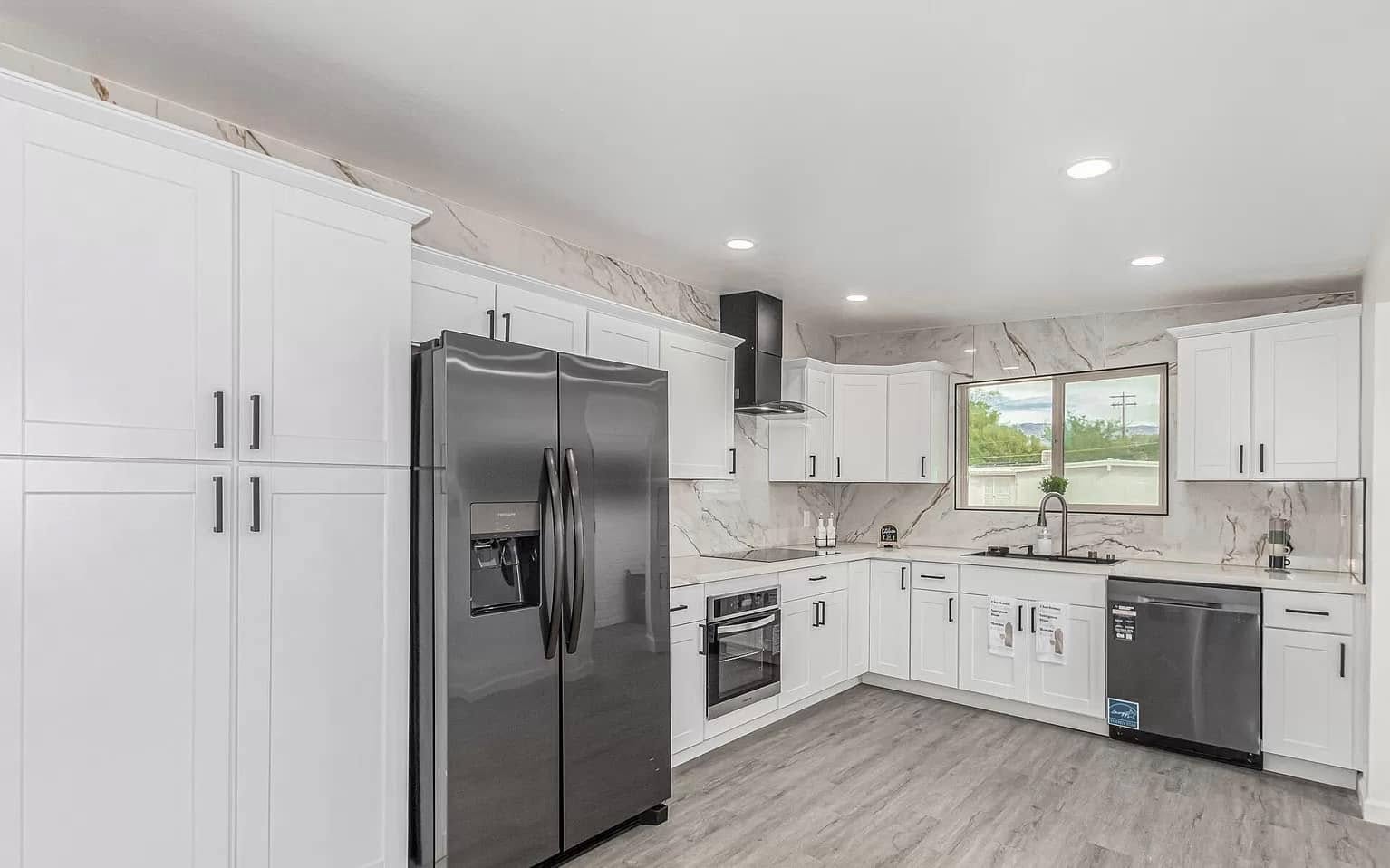 Kitchens construction and remodeling projects