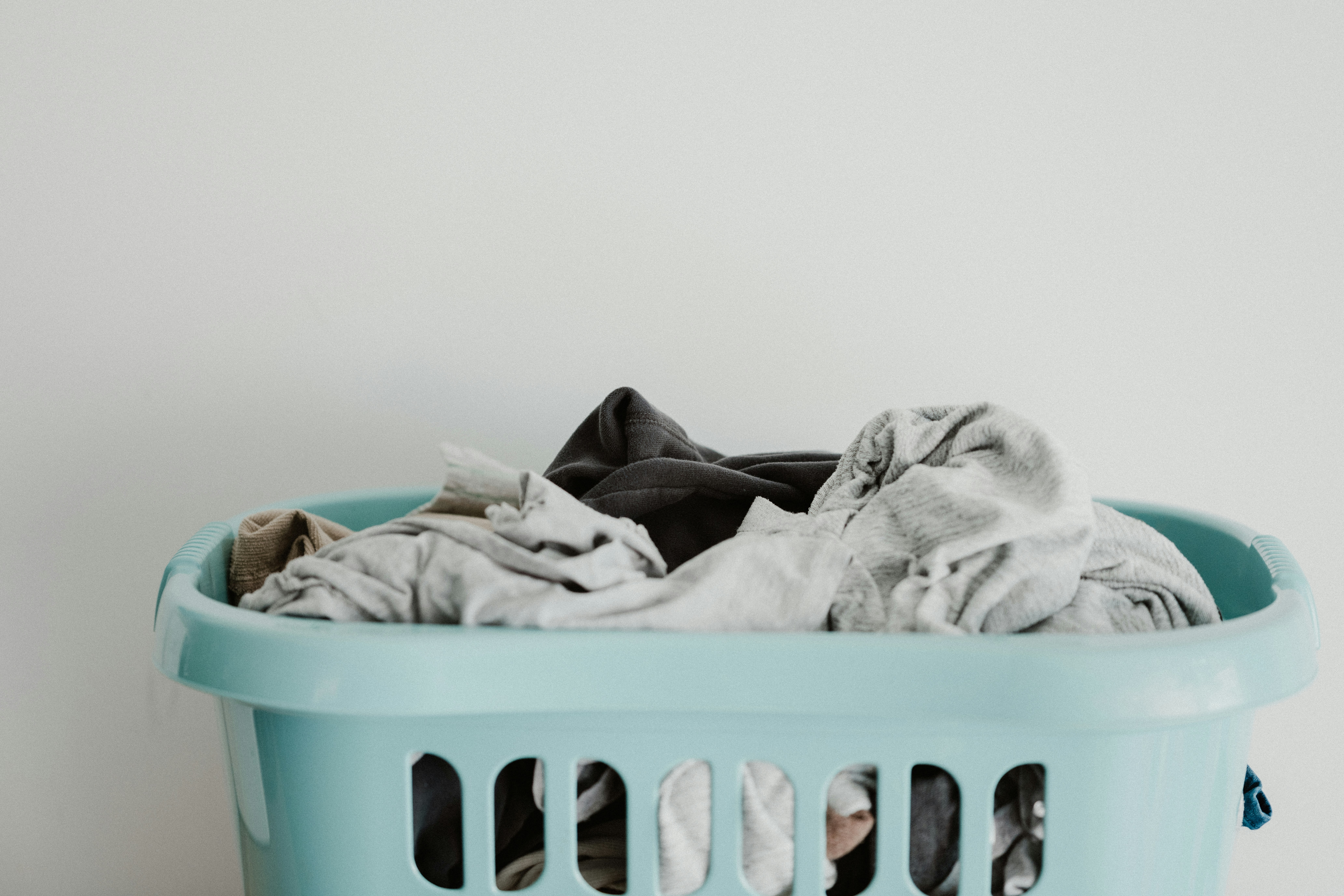 Is a Wash & Fold Laundry Service Worth It? Real Math