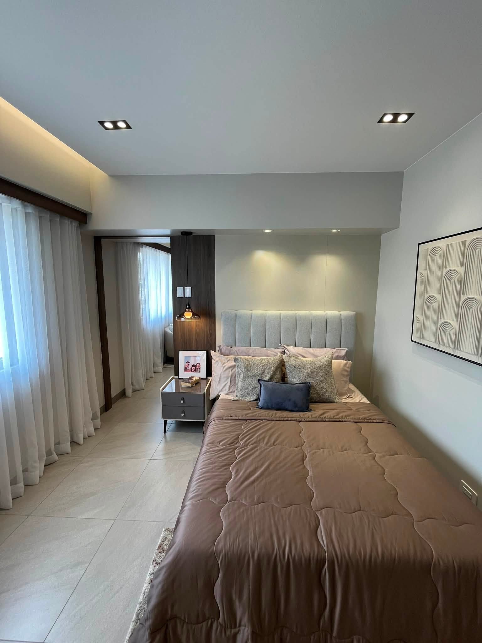 Studio Unit with Balcony