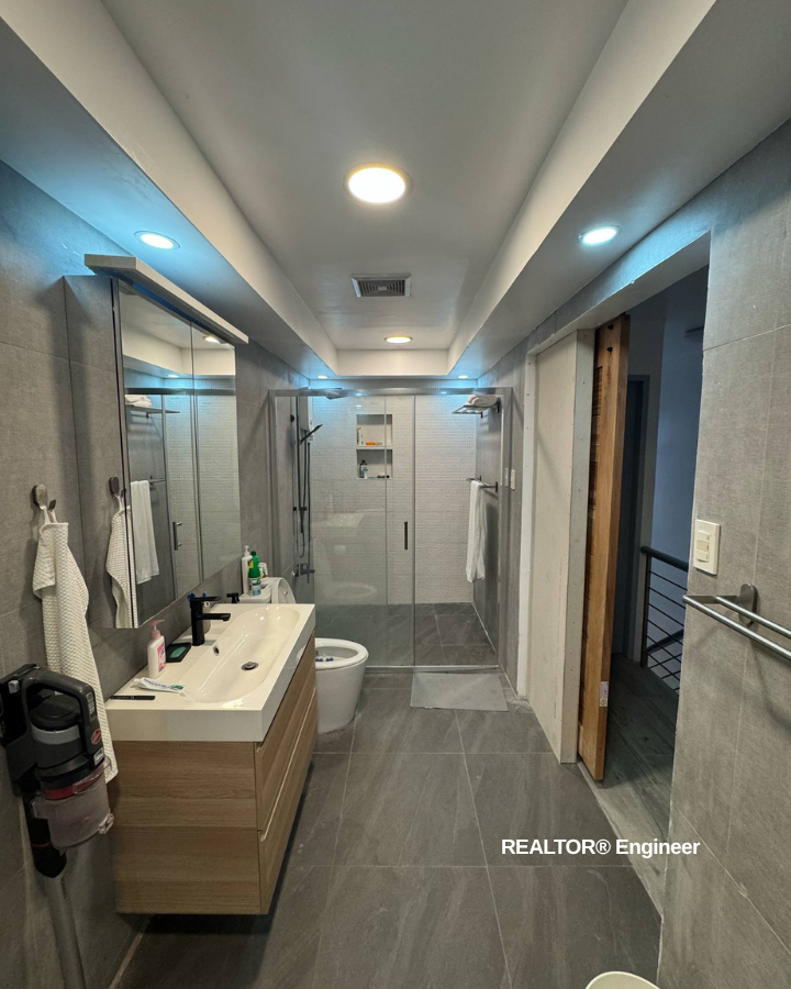 Townhouse Interior 8