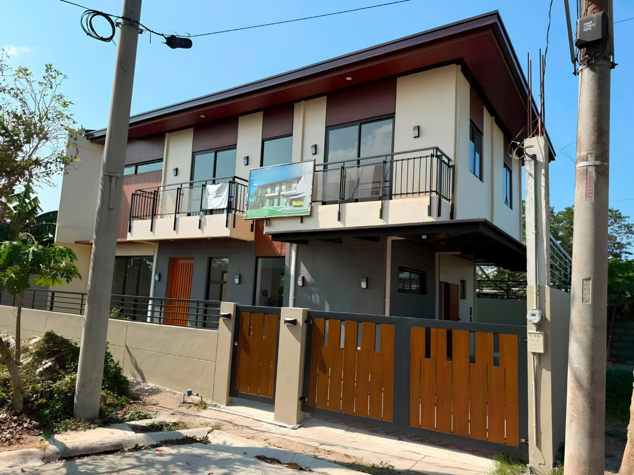 4-Bedroom Modern Brand New House