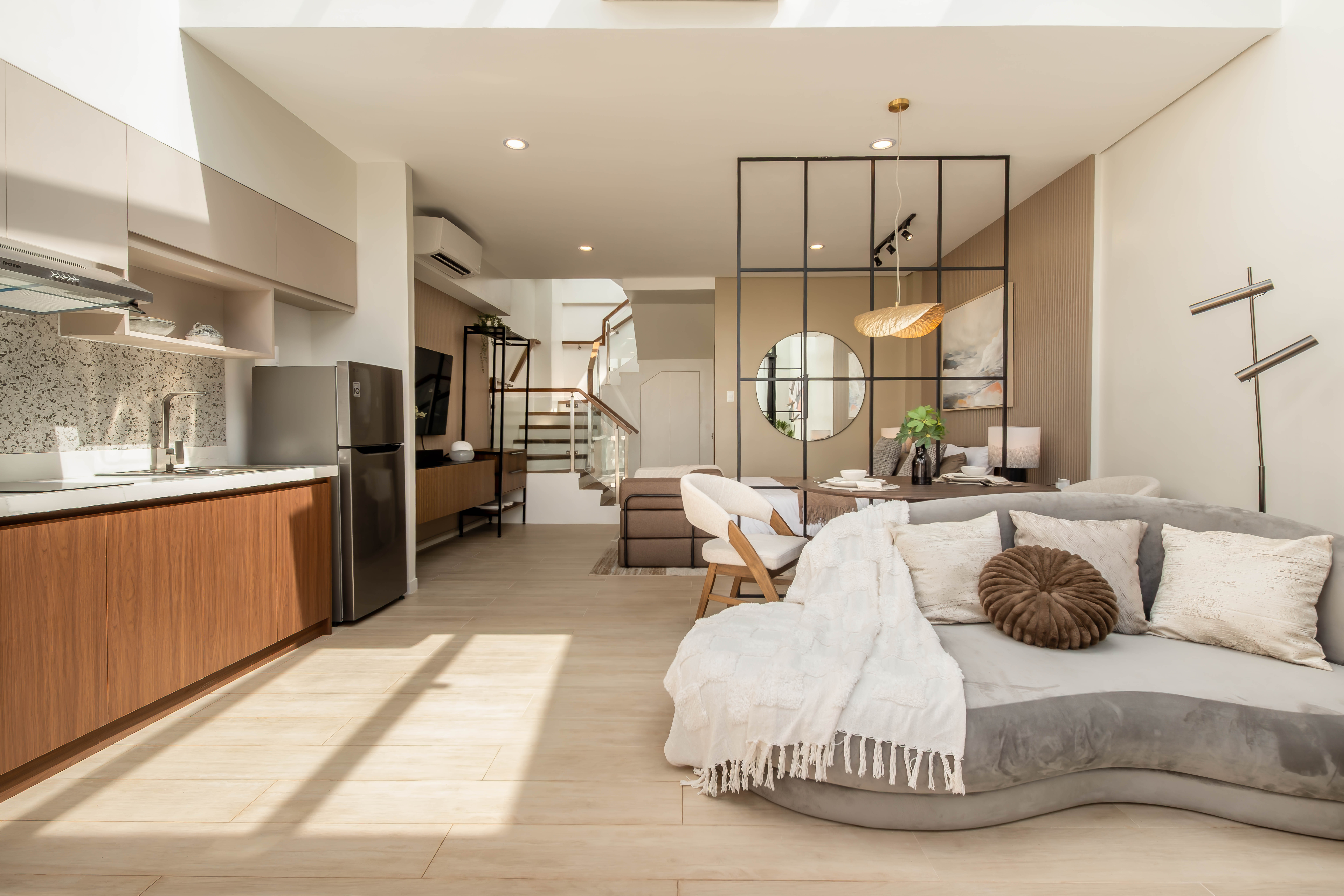 Geneva Suites at Aya Hills Photo 4