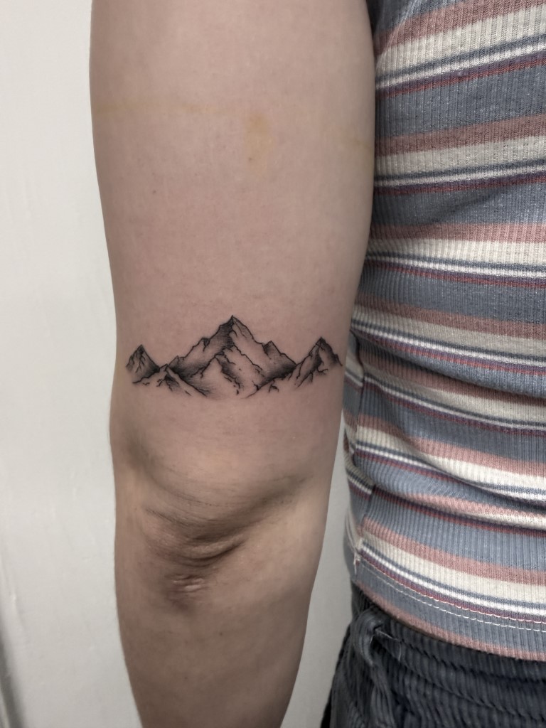 Mountain Tattoo Fineline Black and Grey Tattoo Studio Salzburg 13