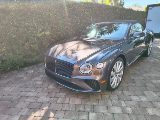 Detailed Bentley Continental GT Convertible