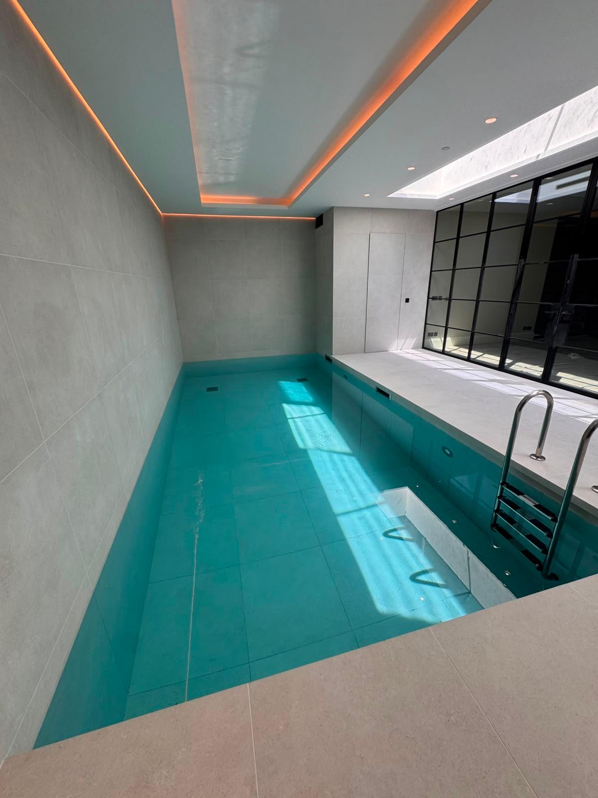 Enjoy A Smooth & Professionally Managed Project - Poolcourt Luxury Pool Building Services