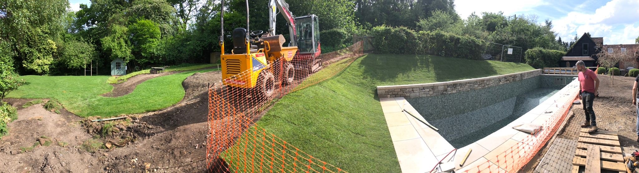 Swimming pool construction process and structural groundwork by Poolcourt