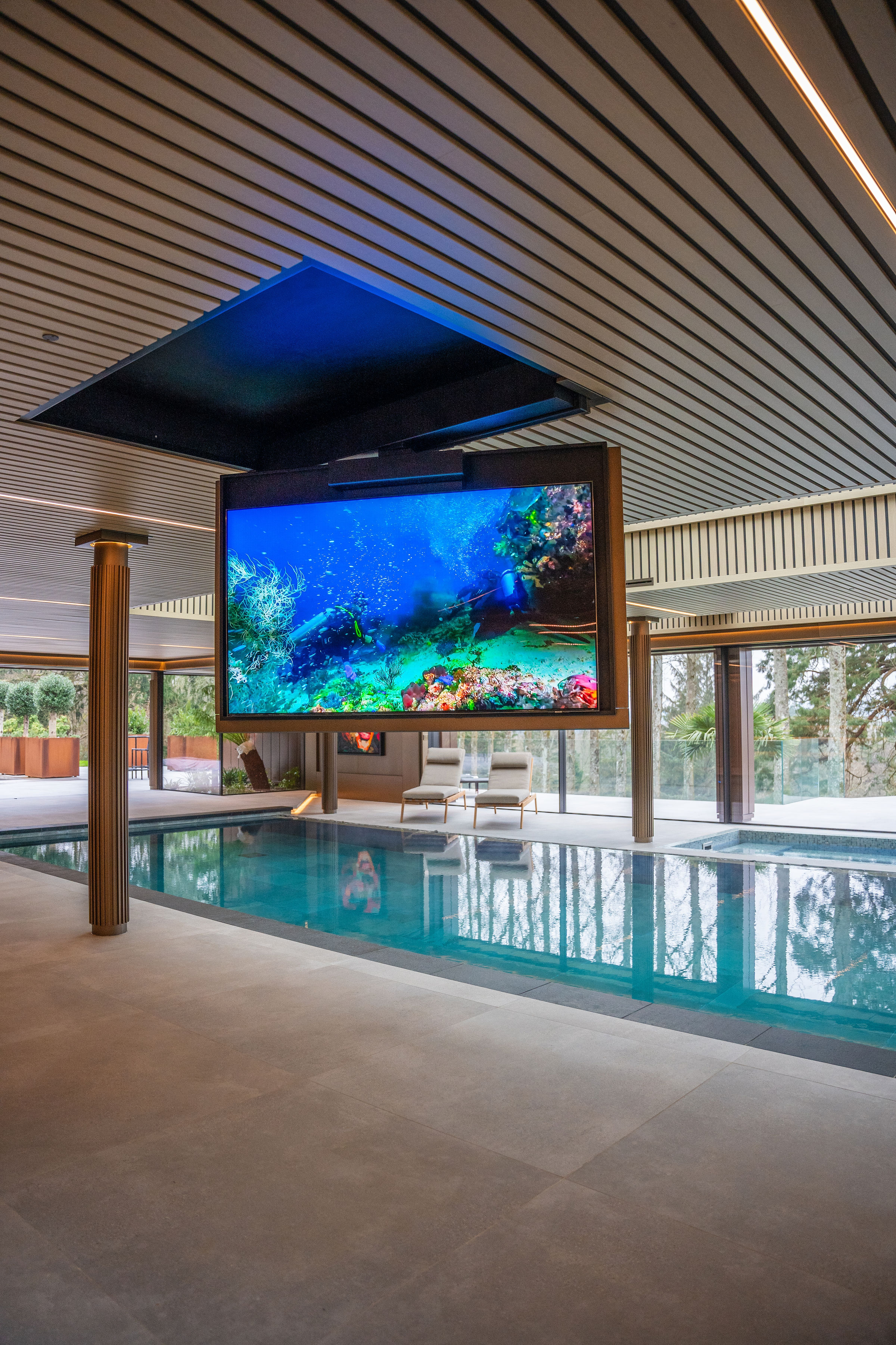 Pool & Spa Retreat - Bespoke Swimming Pool Construction Project by Poolcourt