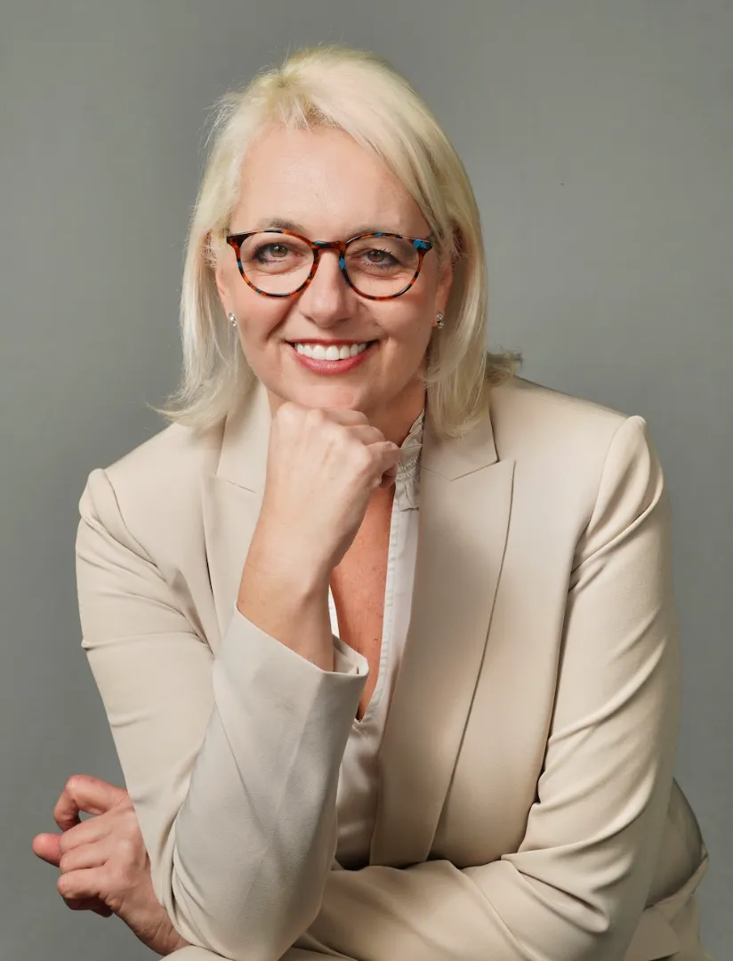 Real Estate Agent