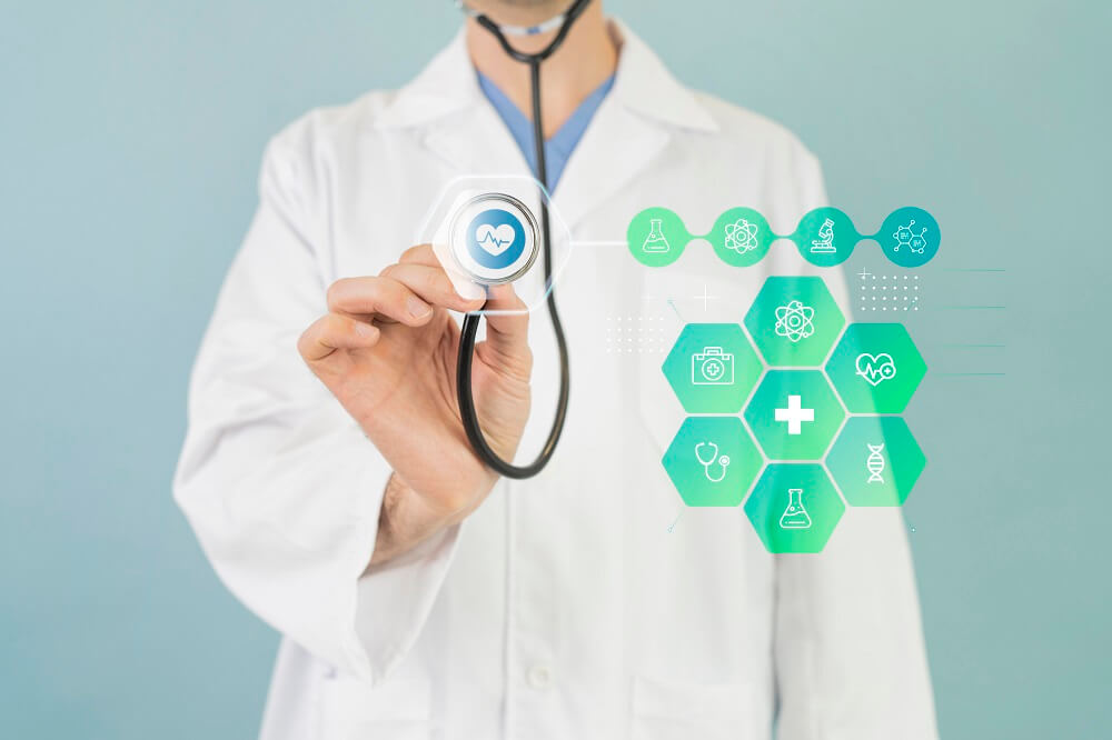 Doctor con iconos médicos del plan de salud Sura
