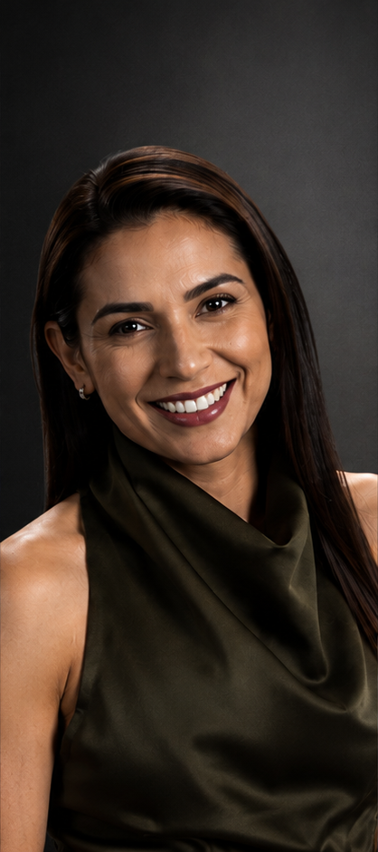 ELAINE MIRANDA