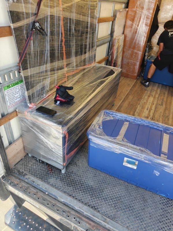 Moving company in action 1