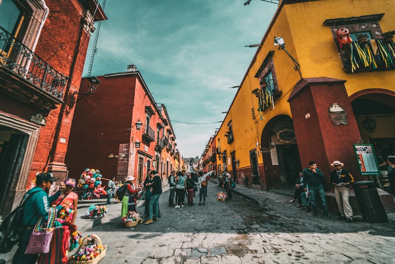 Top 5 Mexican Towns for Canadian Retirees in 2026