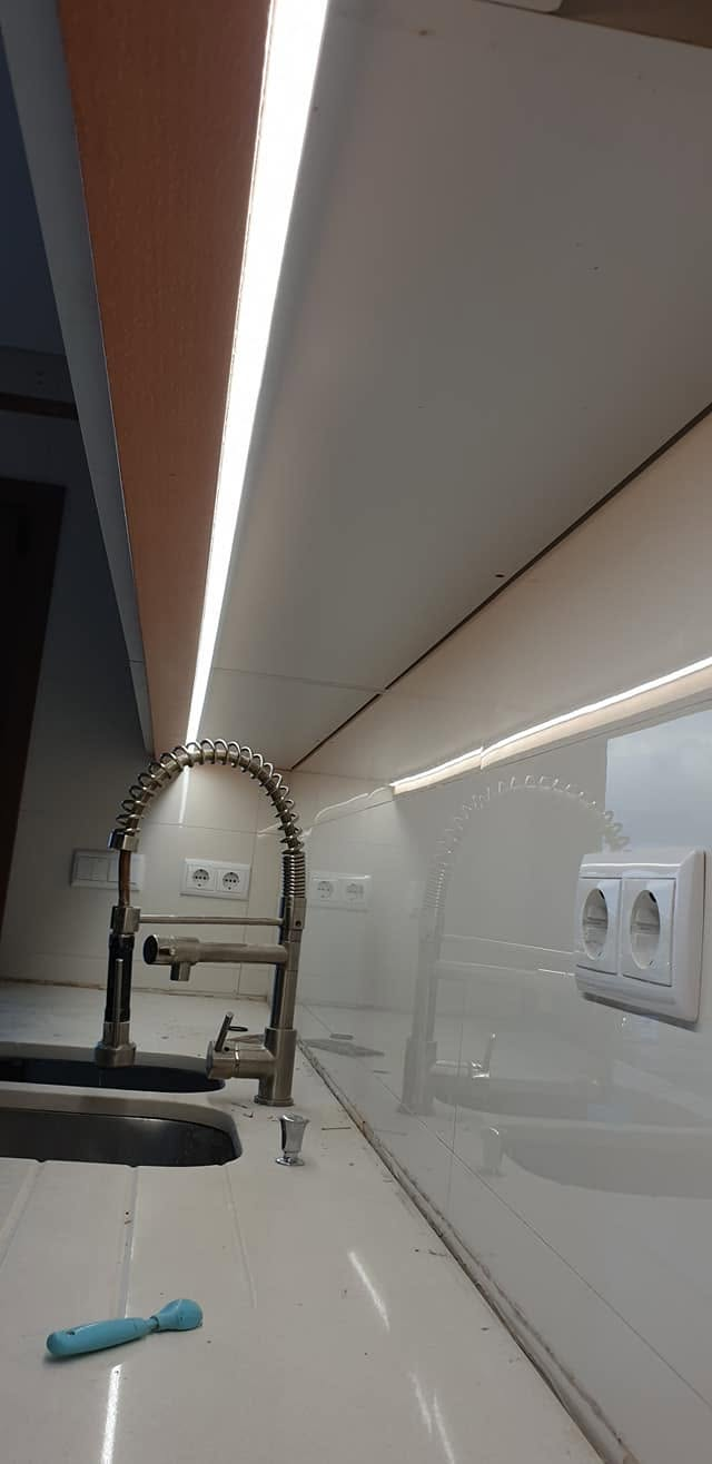 Instalação de Fitas LED