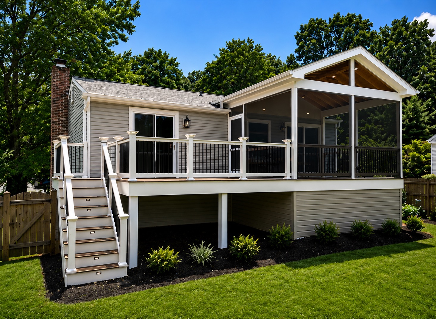 Elevated Screen Room & Custom Deck