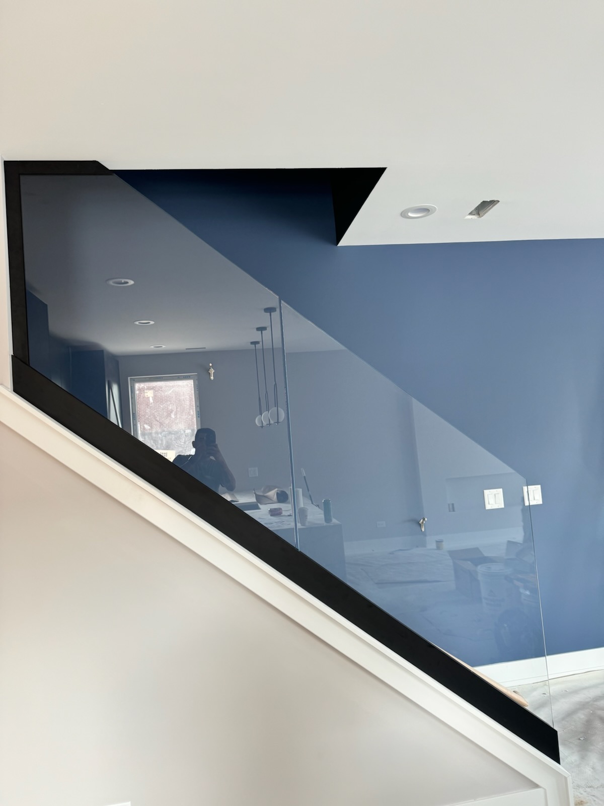 Safety glass railing for modern homes