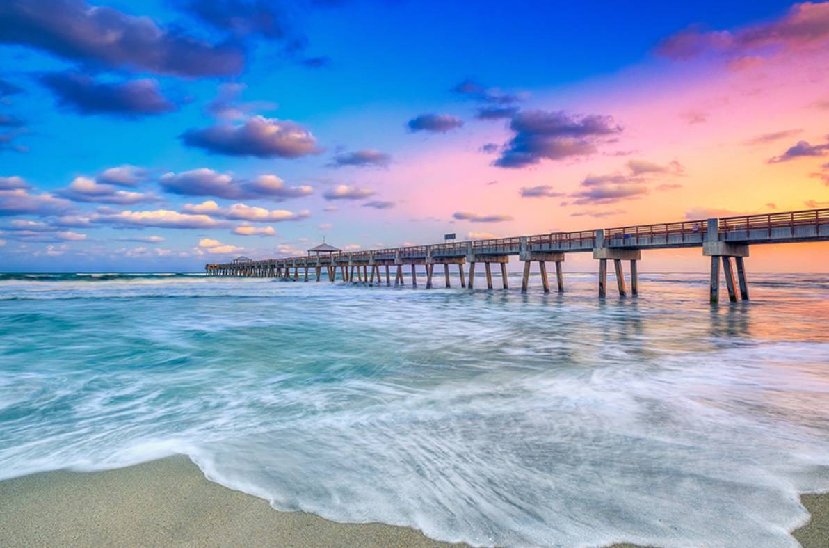 Juno Beach luxury waterfront homes and golf community real estate in Palm Beach County, Florida