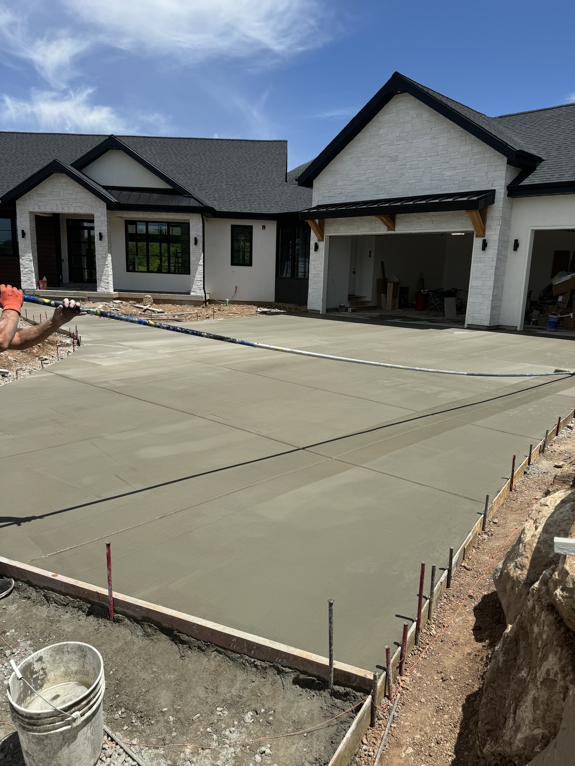 Concrete Driveway - Payson