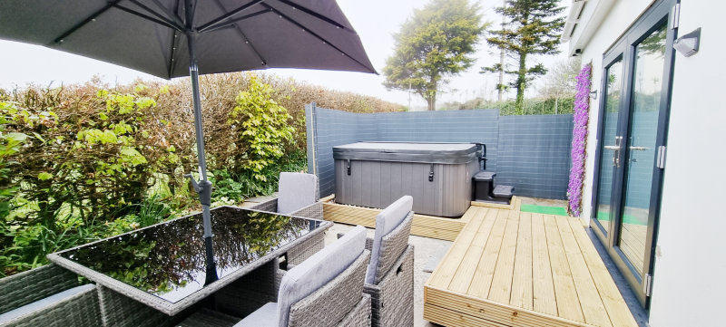 Private hot tub holiday home