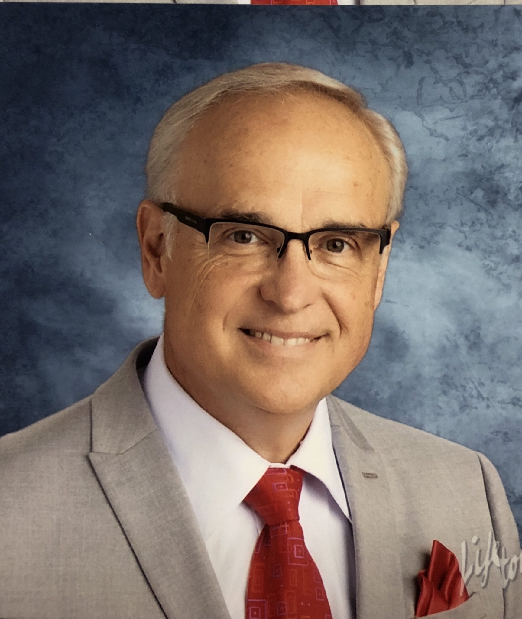 Dr. Lonnie Moore