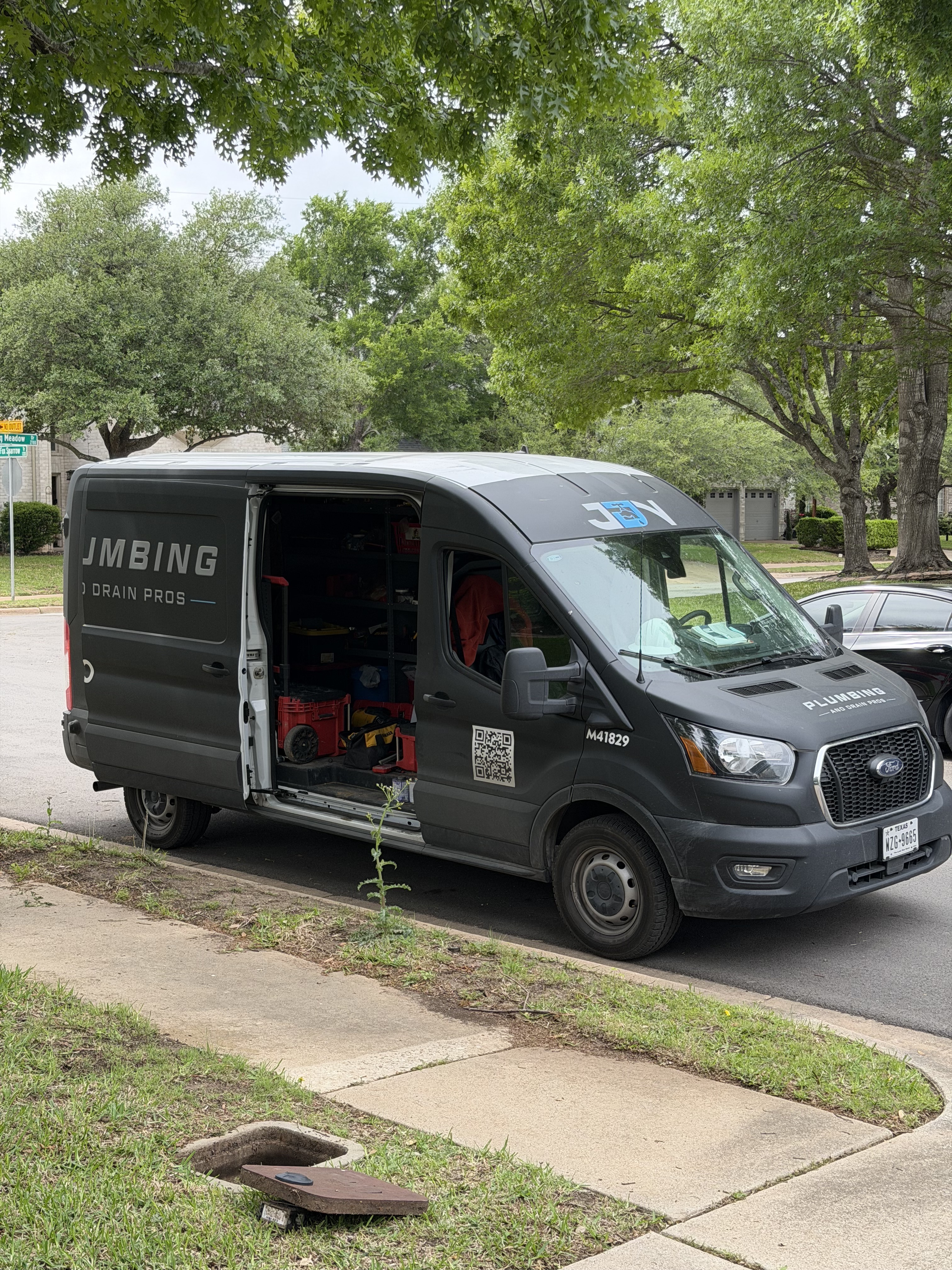 JDN Plumbing emergency van in San Antonio