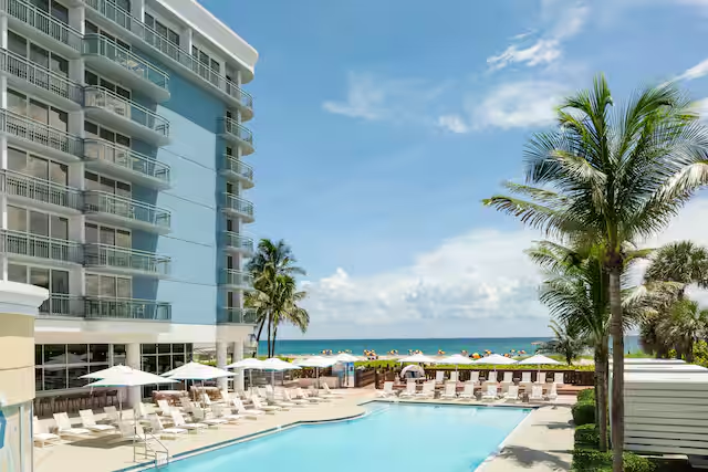 The Singer Oceanfront Resort, Curio Collection by Hilton