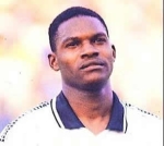 Norman Mapeza — Zimbabwean Soccer legend