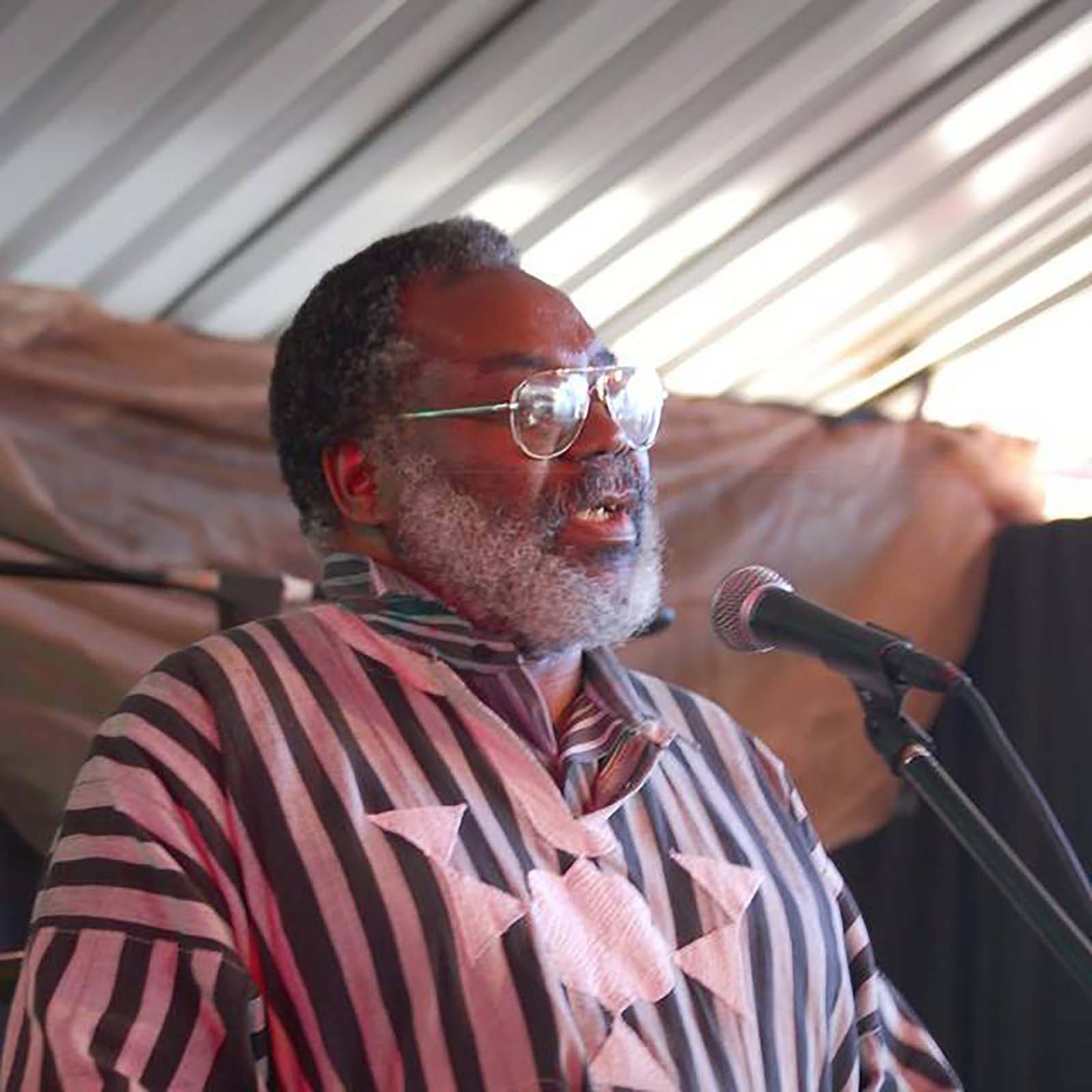 Stephen Joel Chifunyise — Zimbabwean Authors and Writers legend