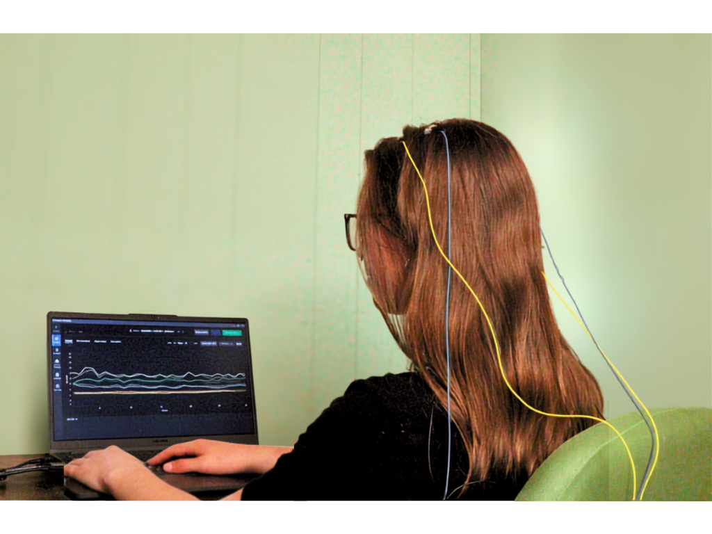 Patient undergoing neurofeedback assessment