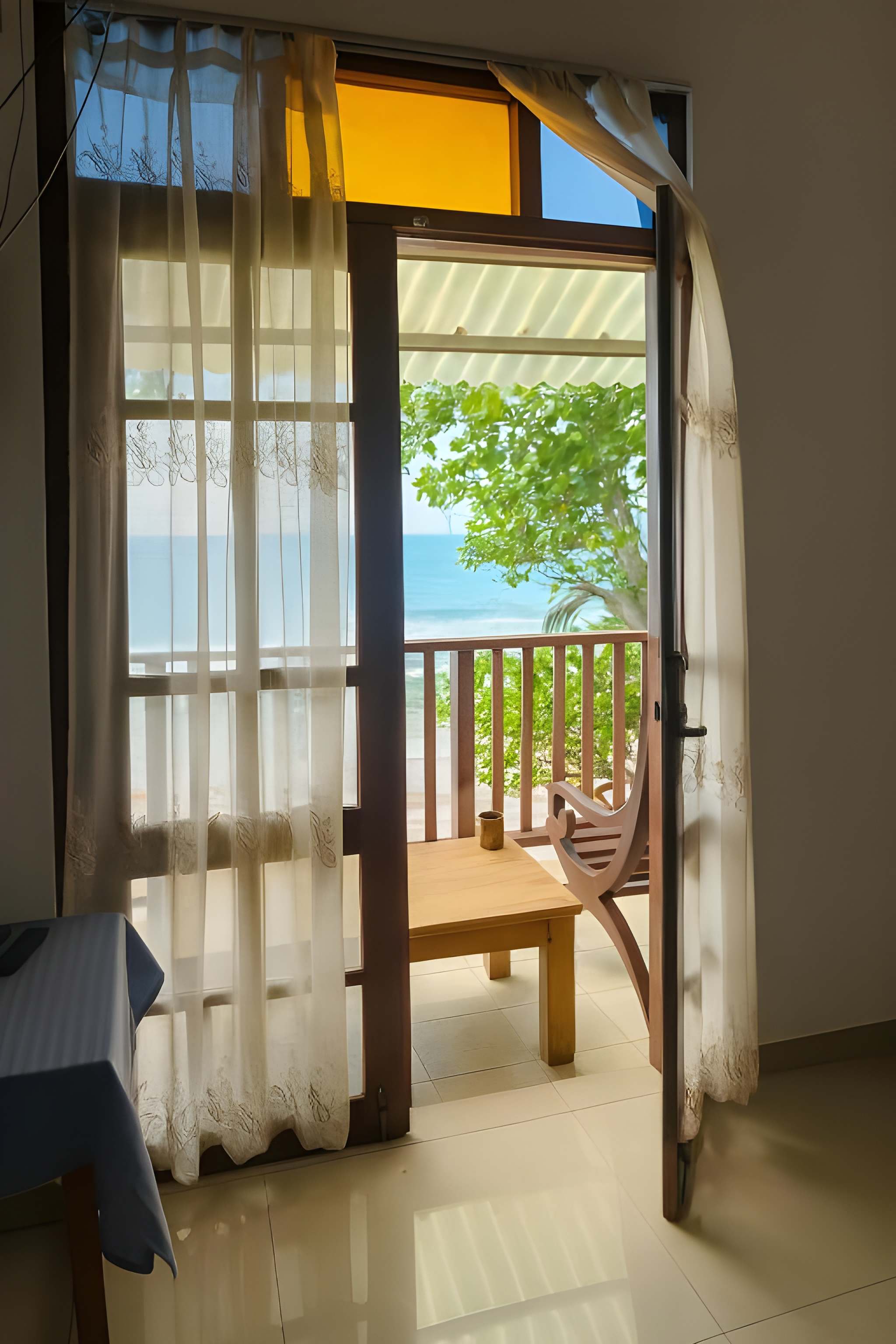 Deluxe Double Room with Balcony and Sea View gallery 3