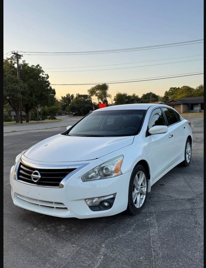 2015 Nissan Altima SV