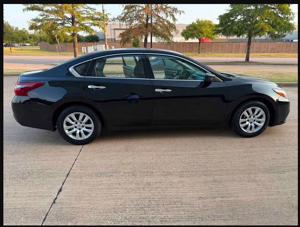 2018 Nissan Altima SV