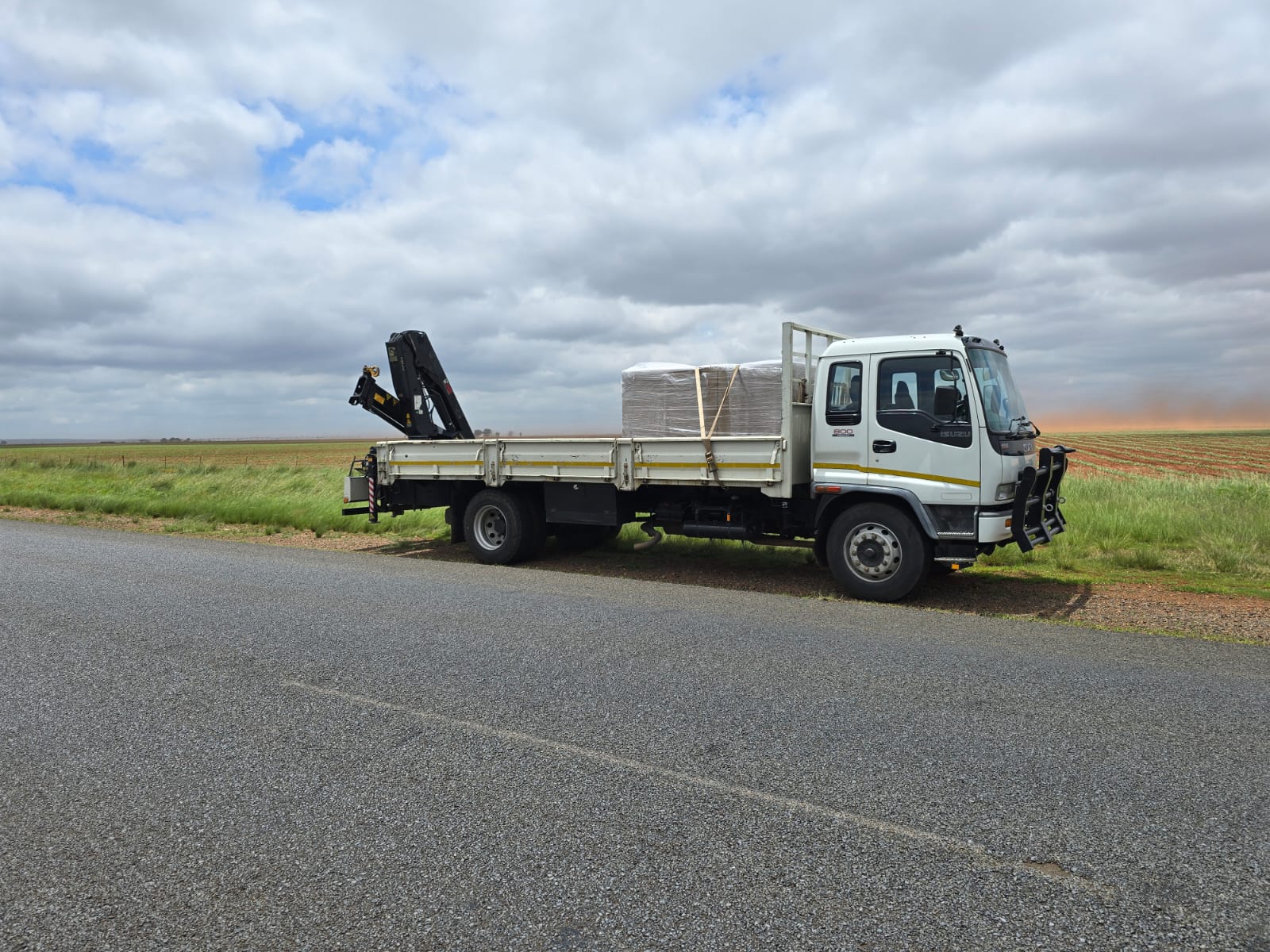 Easy Lift crane and truck hire project gallery image 15
